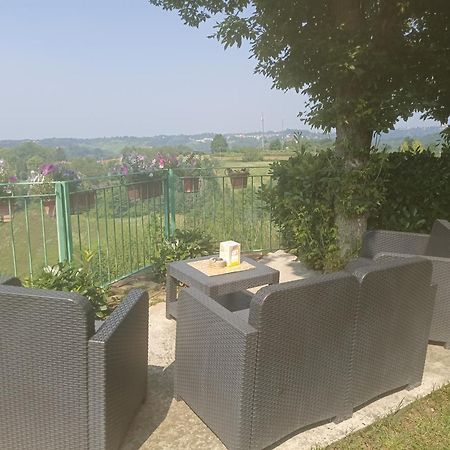 La Terrazza Apartamento Asti Exterior foto