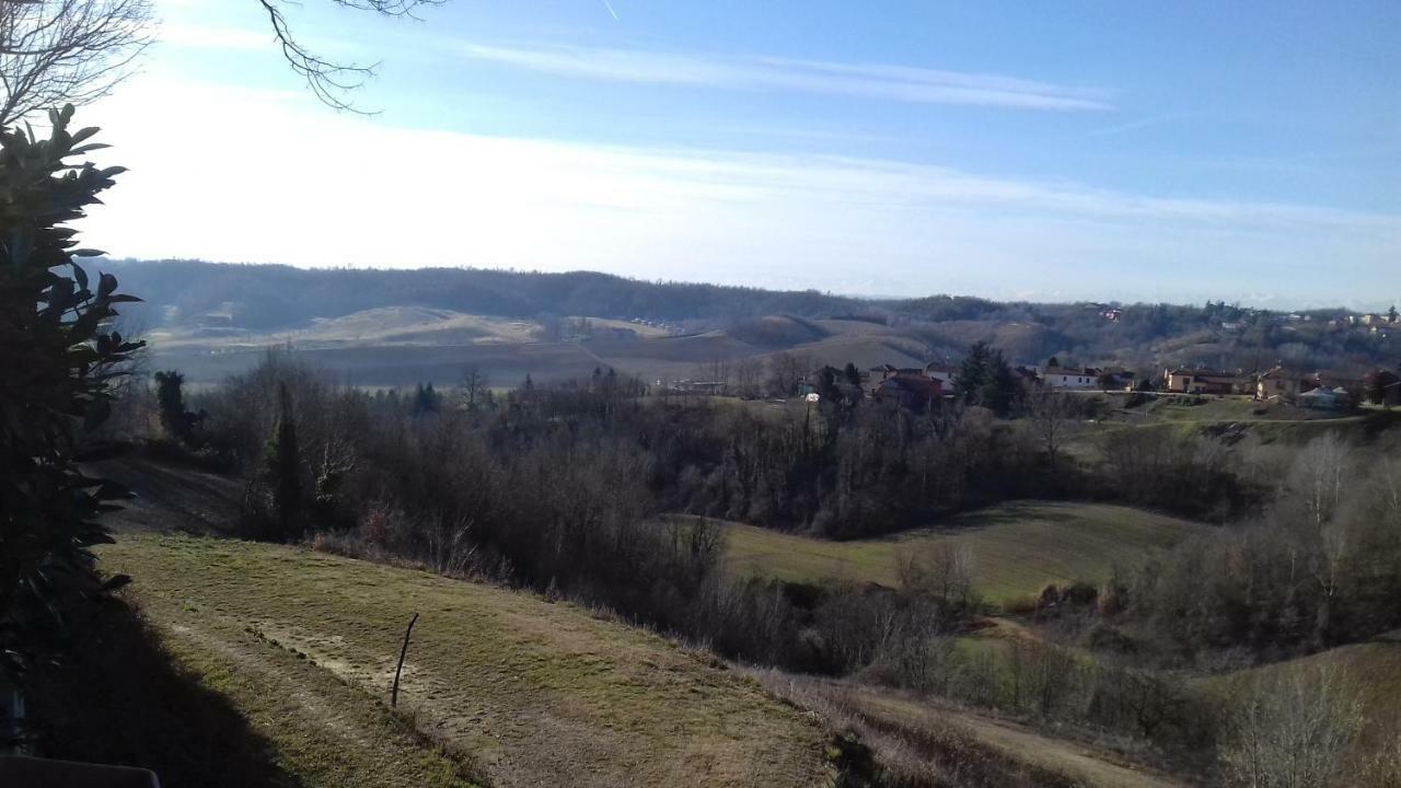 La Terrazza Apartamento Asti Exterior foto